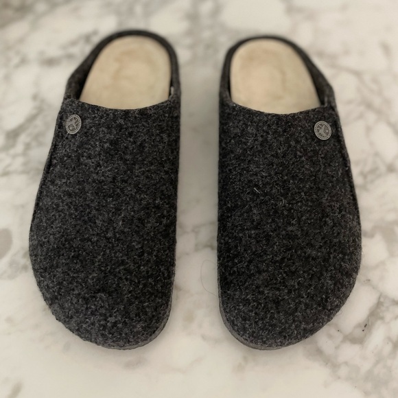 Sold out - Picture 2 of 11